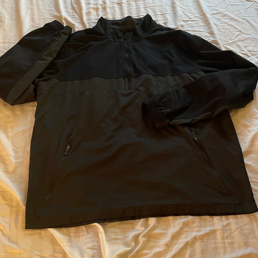 Nike Shield Quarter Zip Golf/Windbreaker-Men’s Size L Black/Charcoal